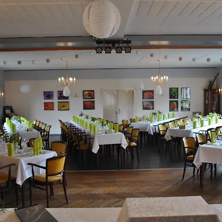 Cafe Kommodig * Steinbergkirche